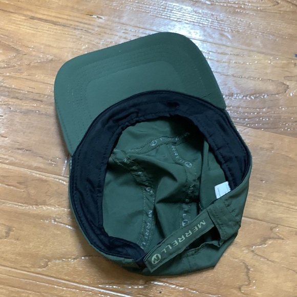 Merrell cap - Picture 3 of 4
